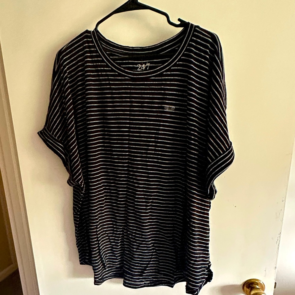 Maurice’s 24/7 t shirt 3x